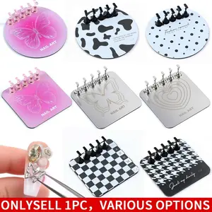 5Pcs chess Magnetic Nail Holder Alloy Base Acrylic Colorful Chess Nail Tip Practice Display Stand Manicure Gel Polish Showing Shelf Tools