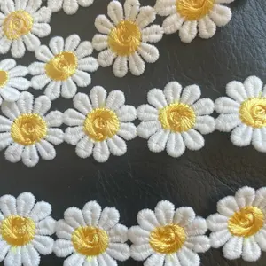 2 Yards White & Yellow Daisy Lace Trim 1” Width Floral Sewing Edging for Dressmaking & Craft Projects