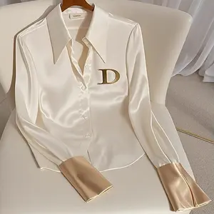 Elegant and high-end top, niche and unique, distinctive and cool white acetate satin shirt.GiftGift