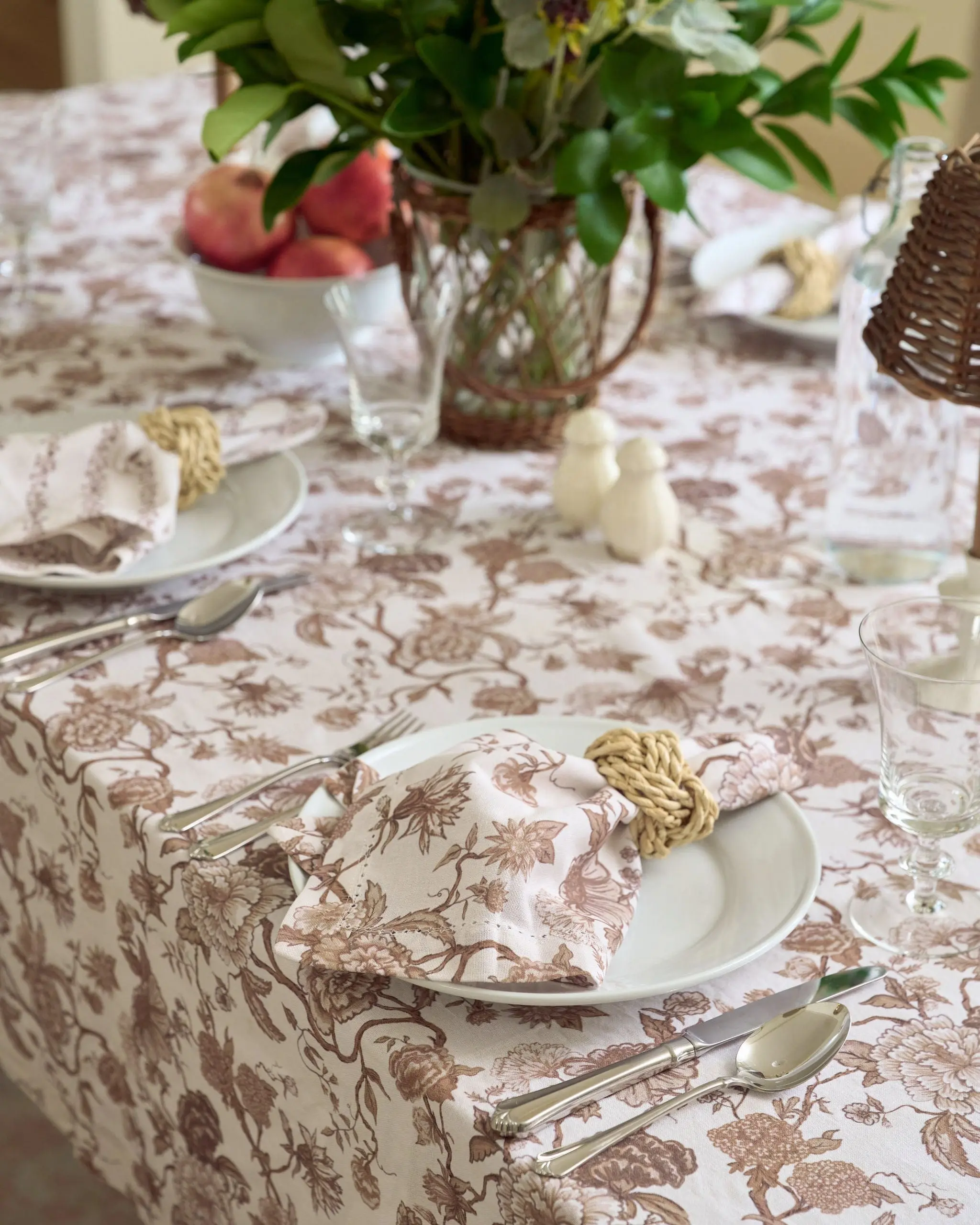 Florence Chestnut Floral Napkins, Set of Four