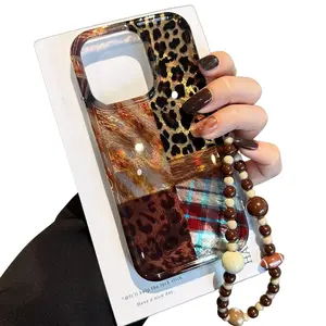 Creative Splicing Retro Plaid Leopard Print for iP16ProMax Phone Case IP15pro New IP14/IP13 Anti-Drop Shockproof Protection Cover with Unique Design and Stylish Protection