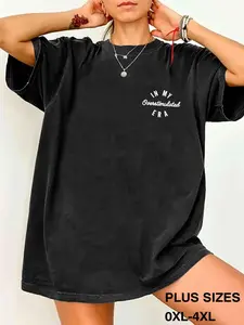 【Plus Size】 Letter & Figure Print Round Neck Tee, Casual Short Sleeve Crew Neck T-Shirt for Summer, Women's Plus Clothing for Daily Wear, Bold Statement Tee, Top, Tshirt