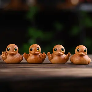 Cliff Thuja Wood Carved Cute Duck Figurine Solid Wood Cartoon Desktop Ornament For Home And Office Decor