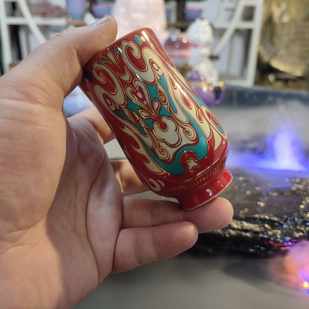 A333. Red, 100 ml — fragrance smelling cup with gold–silver inlay, Taotie pattern, gilded master cup, elegant for women