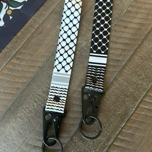 Palestinian Keffiyeh Wristlet Keychain – Kufiya Pattern Wrist Strap Key Fob with Matte-Black Clip & Key Ring, Black & Ivory, Unisex EDC