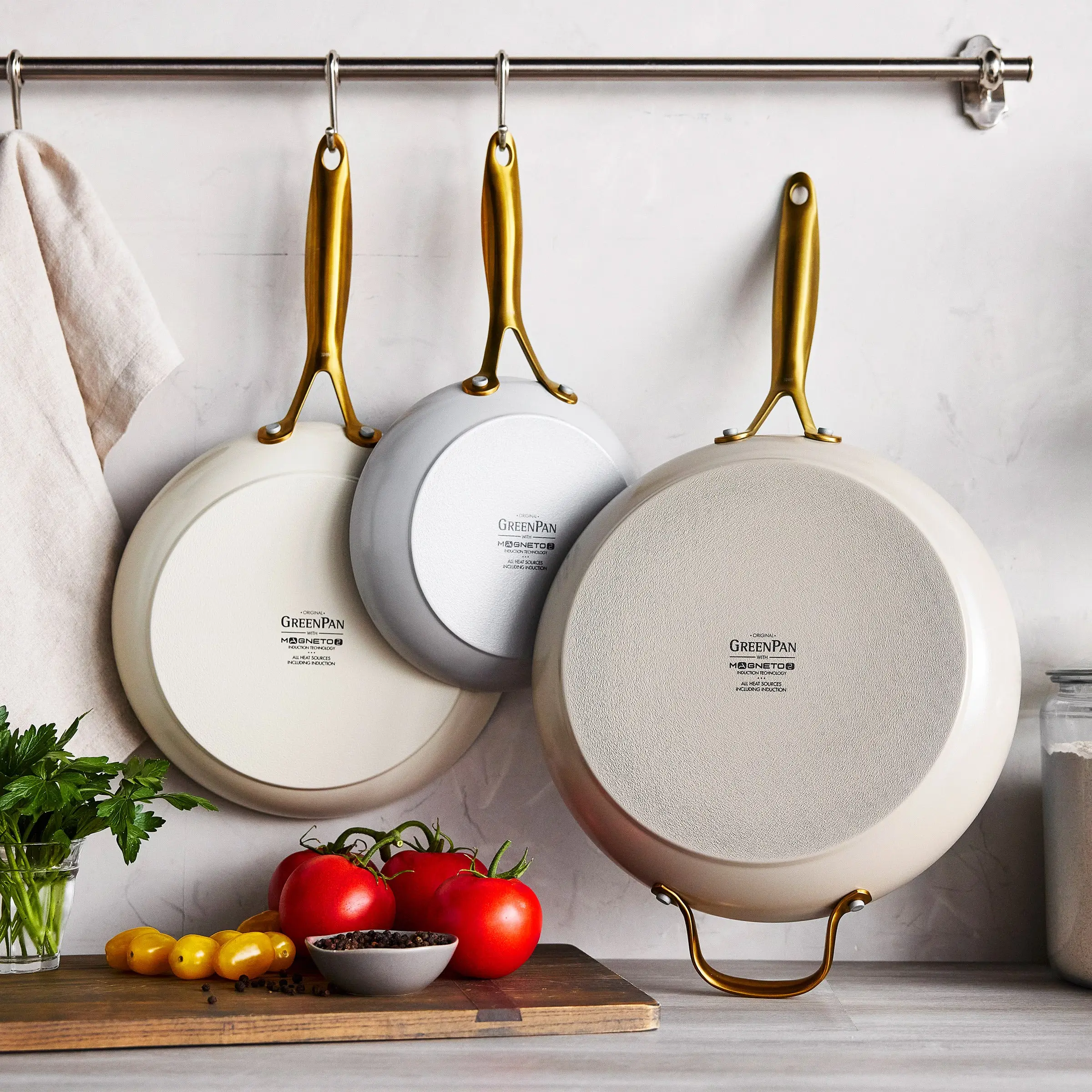 Cook Like a Pro: Jewel Pro Ceramic Non-Stick 3-Piece Fry Pan Set