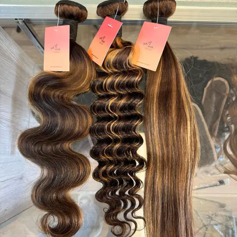 [We Heart Hair] Ombre Honey Blonde Highlight Virgin Human Hair Bundles - Wavy Ponytail Extension, Premium Quality, Tangle-Free Design
