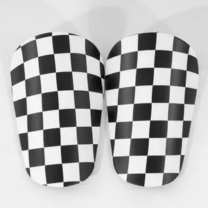 Checkerboard Pattern Football Shin Guard, 1 Pair Thickened Football Leg Protector, Football Leg Protector for Adults, Sports Protective Gear for Men & Women