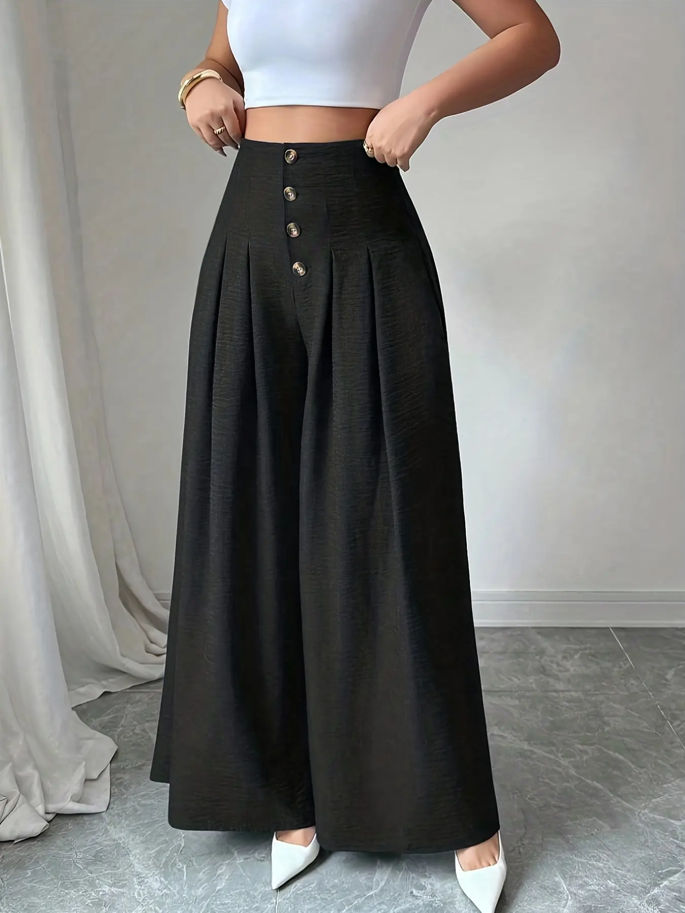 A women's fashionable solid color button design flare pants, Loose Leg Pants, Loose Fitting Pants, Loose Legged Pants, suitable for spring and summer, ideal for commuting, daily casual wear, and indoor/outd