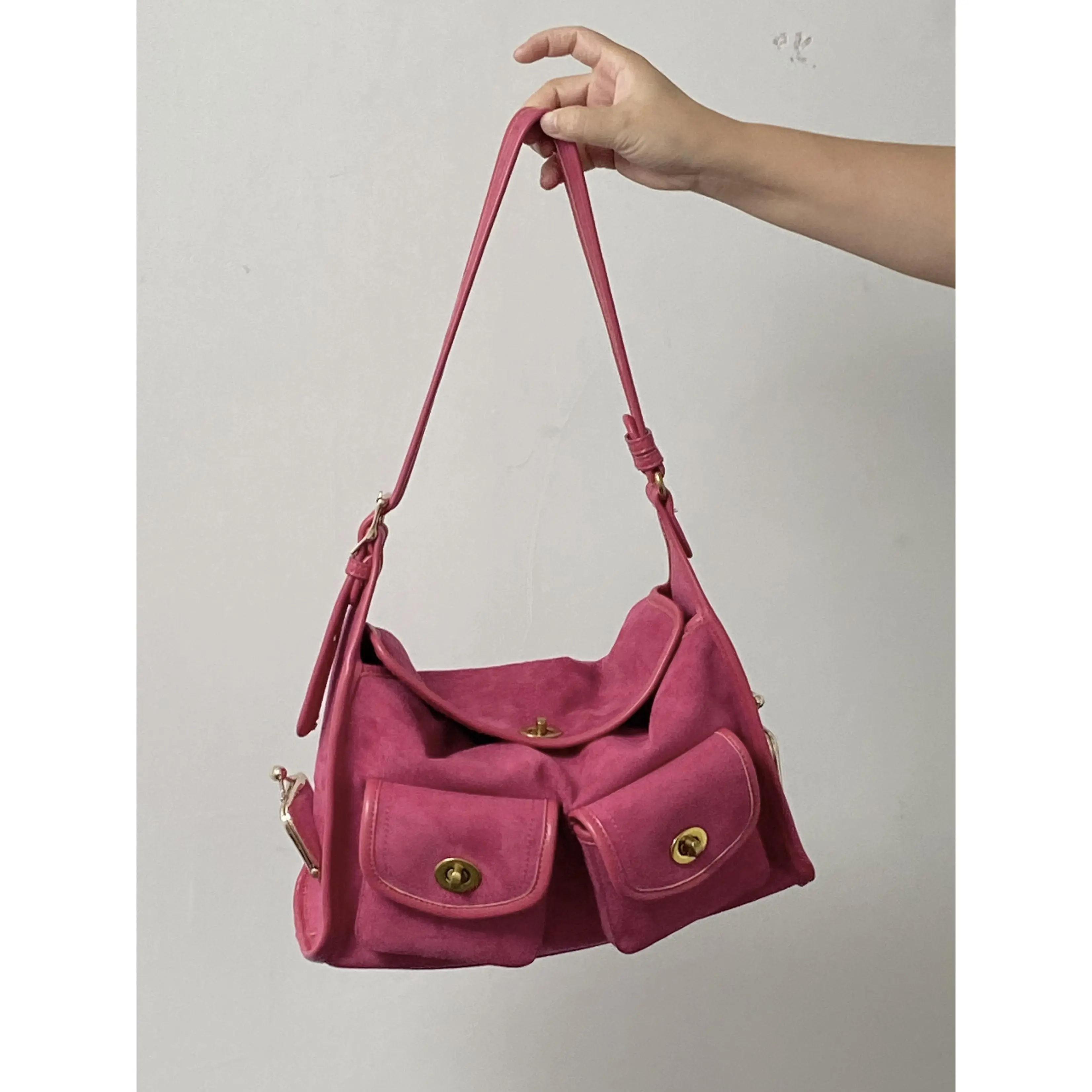 Women's Vintage Gold-Plated Lock Multi-Pocket Casual Handbag Satchel - Wide Shoulder Strap Pillow Bag, Retro Artistic Large Haversack, Pink Handmade Everyday Crossbody Bag, Handmade Bag