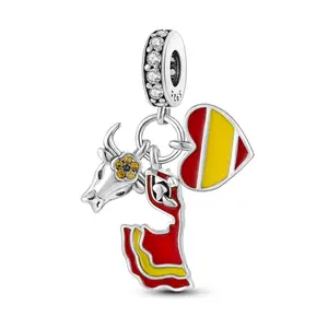 MULA Spanish Bullfighting Pendant Silver-plated Pendant with Bullfighter Cape, Bull Head and Spanish Flag Heart Enamel Decoration, Perfect Gift for Women and Girls, Can Be Used with Pandora Bracelet