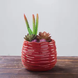 5.5 Inch Red Ceramic Wavy Design Flower Planter