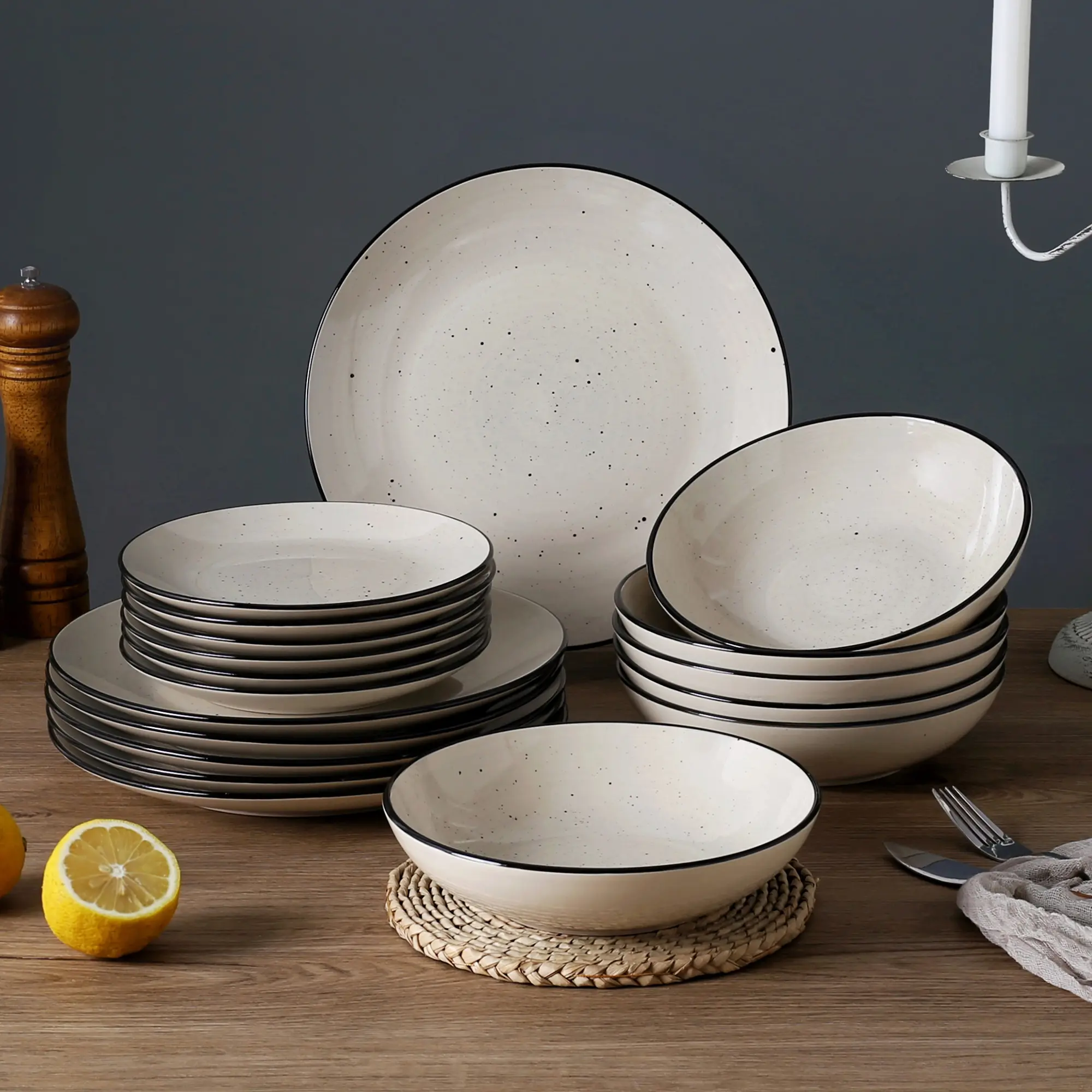 Artmica 18-Piece Stoneware Dinnerware Set for 6, Handpainted Spirals Pattern Ceramic Combination Set with 10.5in Dinner Plate, 7.5in Dessert Plate and 27oz Soup Bowl dinnerware Cutlery Tableware