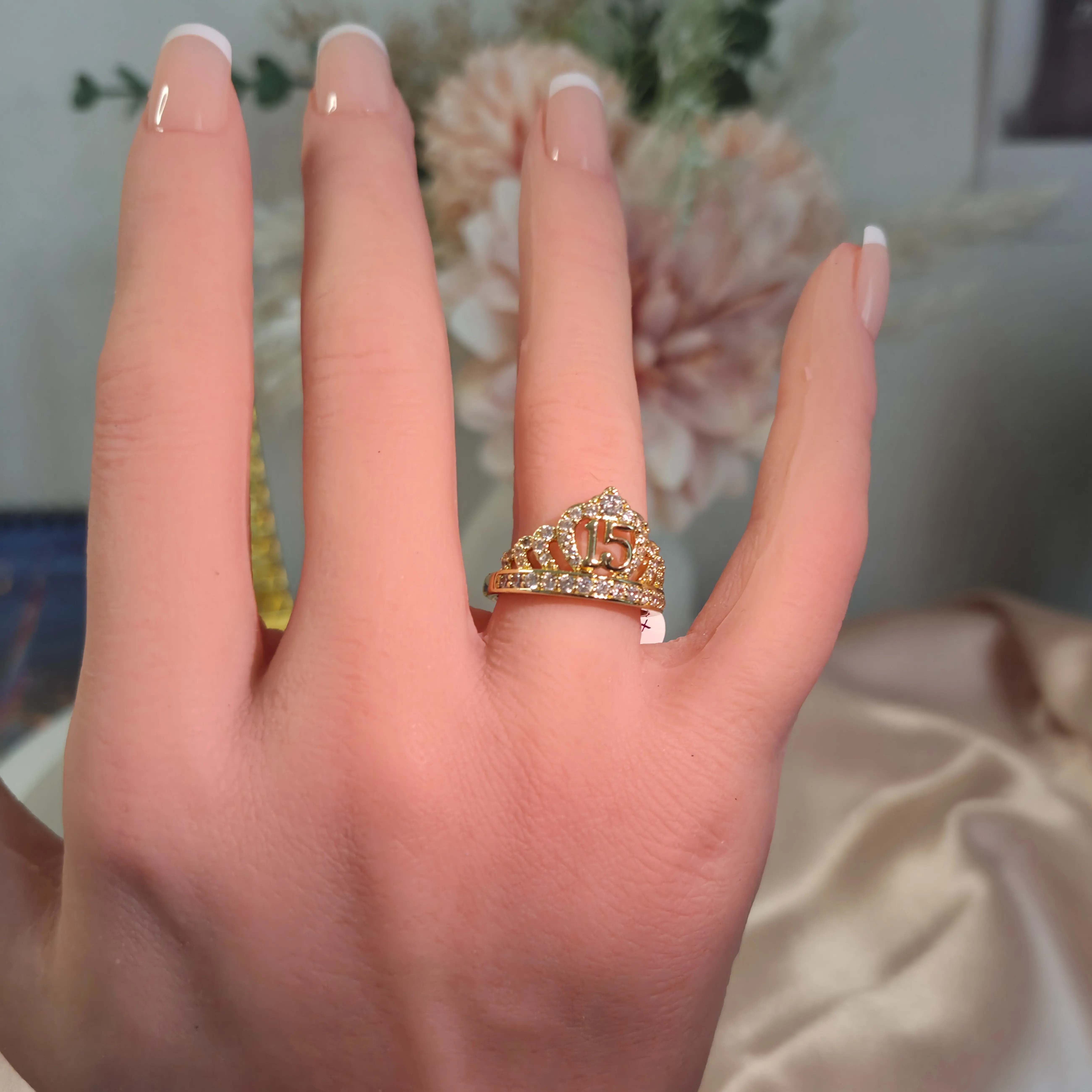 14K Laminated Gold Crown Ring – Elegant Quinceañera Statement Design