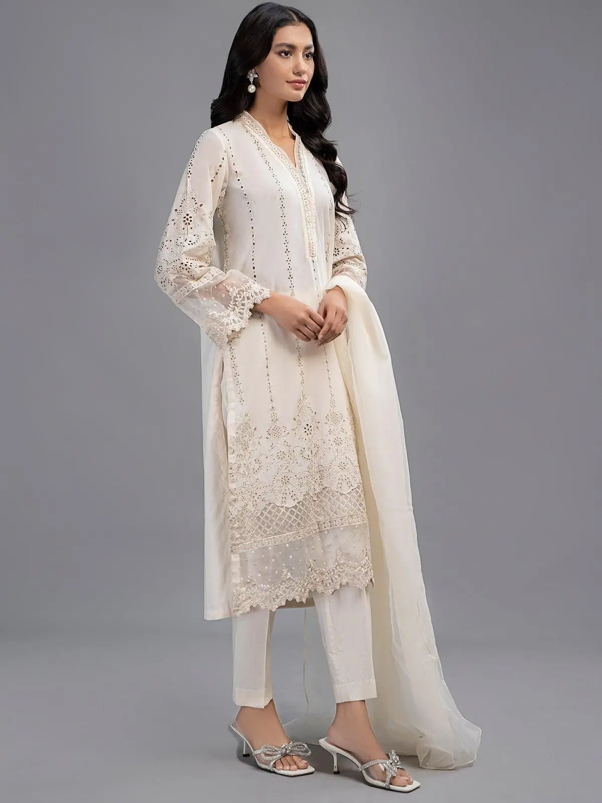 Maria.B. Suit White DW-EF23-75 SMALL