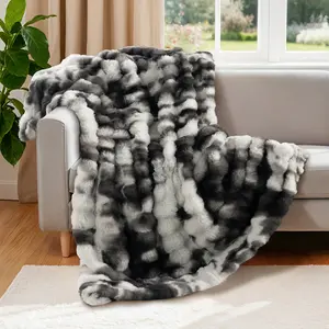 Sonoro Kate Faux Rabbit Fur Throw Blanket – 1 Count Super Soft Fluffy Warm Blanket for Couch & Bed, Thick Cozy King/Queen Size Bedding Throw for Home Decor