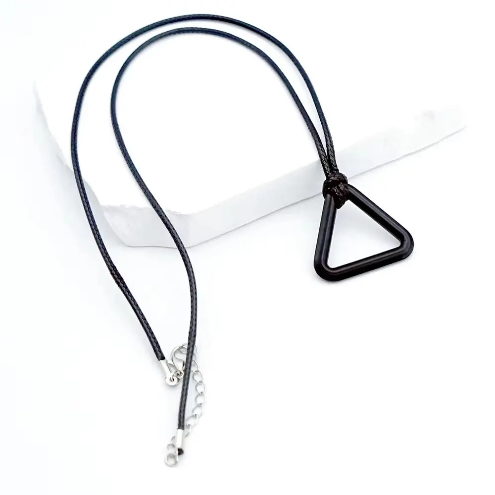 New Anime Chainsaw Man Necklace Cosplay Denji Pochita Pendant Jewelry Triangular Pull Ring Prop Choker Leather Chain Accesssories Love