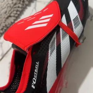 Unisex's Foldable Sporty Football Shoes, Soccer Cleats, Comfortable and Durable Striped Microfiber Upper Football Boots, All Seasons