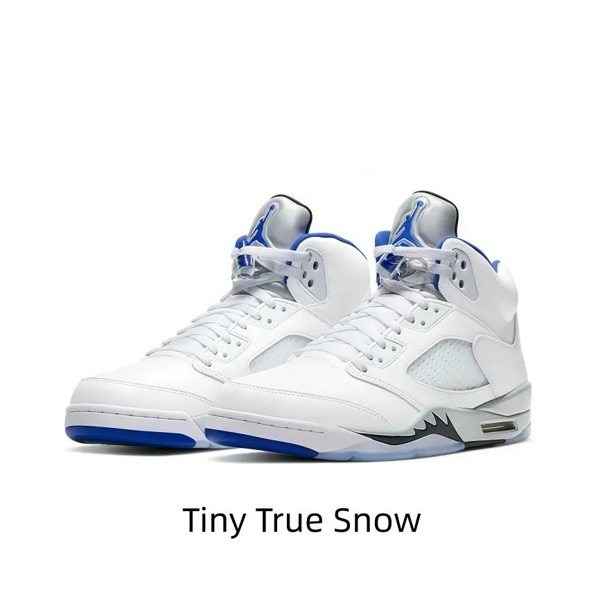 Minimalist white blue matte leather athletic shoes with thick shock absorbing sole provide stable ankle support during sports, fresh color scheme delivers clean eye-catching daily fits for school hangouts and casual sports