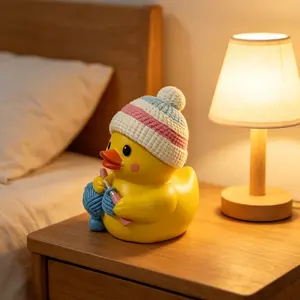 Cute Resin Duck Decorative Ornament, Cartoon Duck Home Decoration, Desk Craft Bench Balcony Coffee Shop Decor, Ideal Gift for Holidays