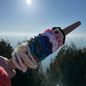 Momma Wolf Crocheted Scrunchies - Colorful Scrunchies for Haircare, Soft and Adorable Design, Ideal for Outdoor Fun