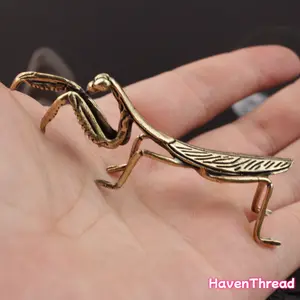Solid Copper Mantis Ornament, Tea Ceremony Brass Tea Pet, Antique-Style Copper Insect Micro-Carving, Ancient Bronze Artifact, Copper Craft Mini Ornament, Decorative Figurines, Collectible Room Decor