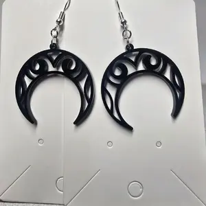 211) Boho Crescent Moon Earrings!