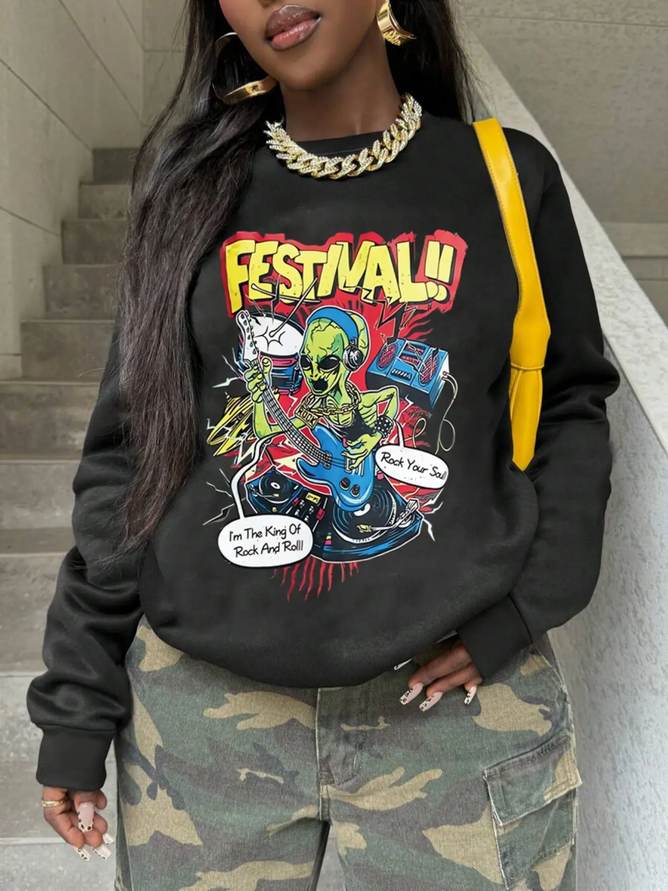 Women's Round Neck Long Sleeve Pullover Sweatshirt, Rock Alien Print, Casual Loose Fit, Comfortable Fashion for Fall & Winter
