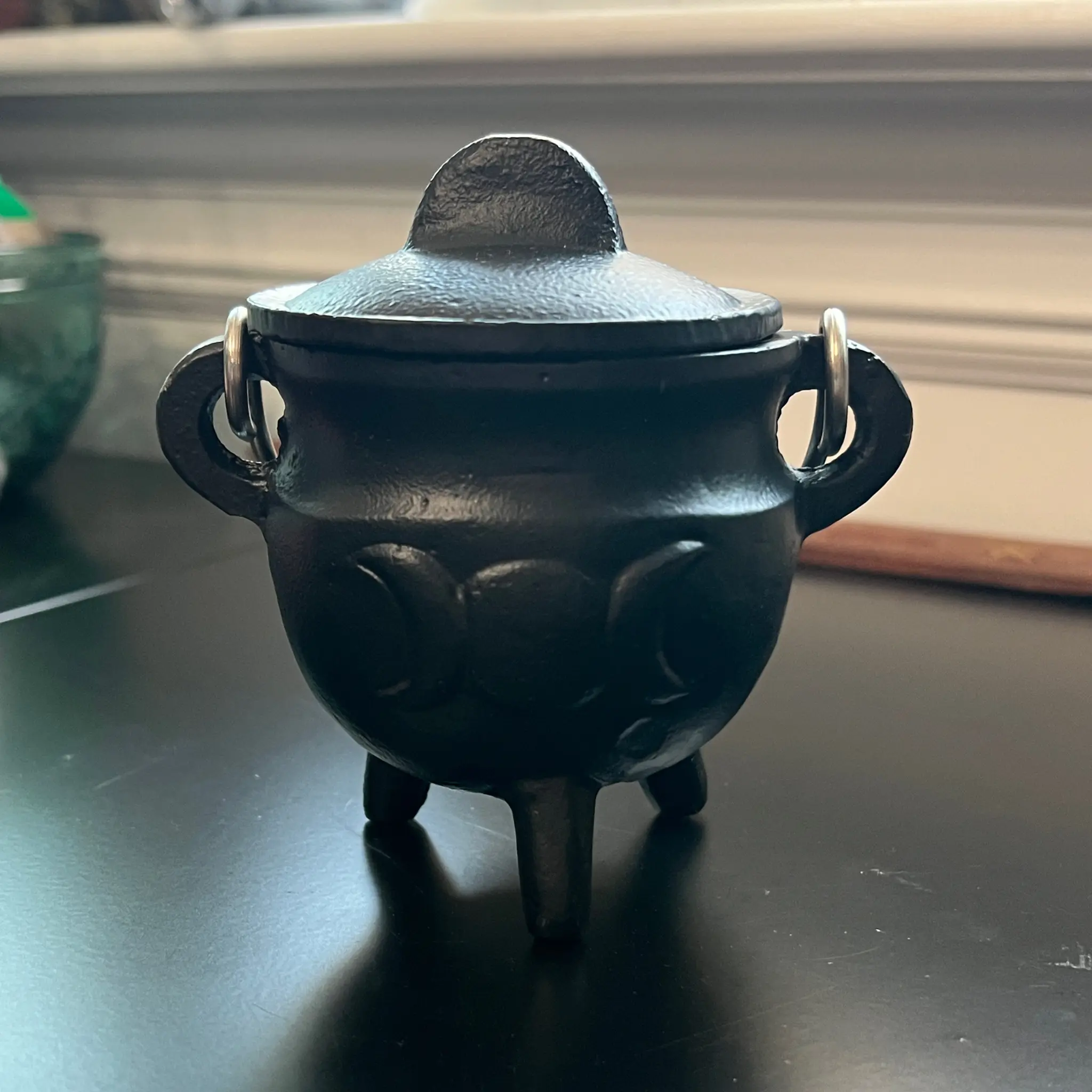 Triple Moon Cast  Iron Cauldron w/Lid