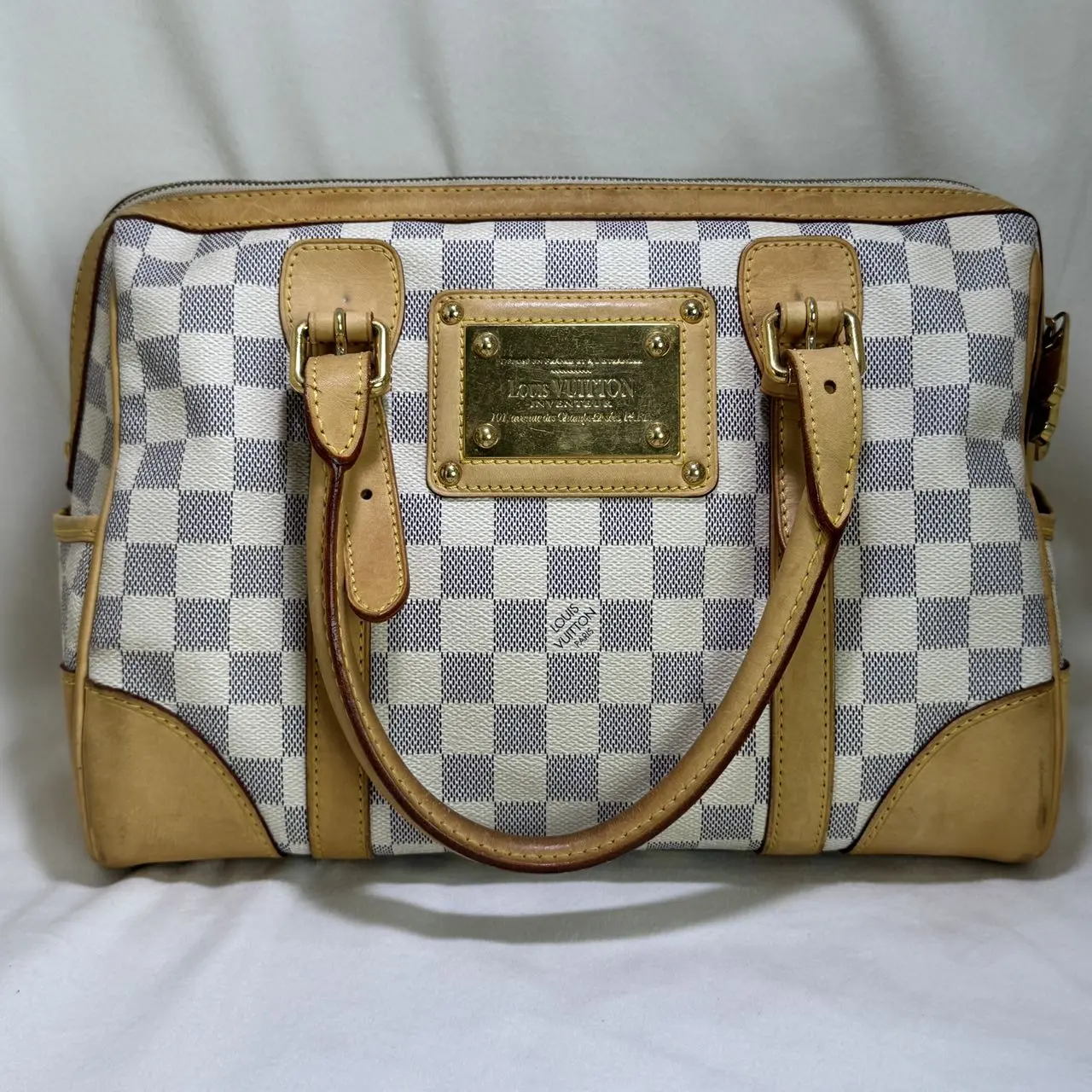 Pre-owned Louis Vuitton LV Damier Azur Handbag With Feet Studs Monica