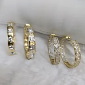 # 0236 Arracadas medianas adiamantadas oro laminado 14k Alta calidad