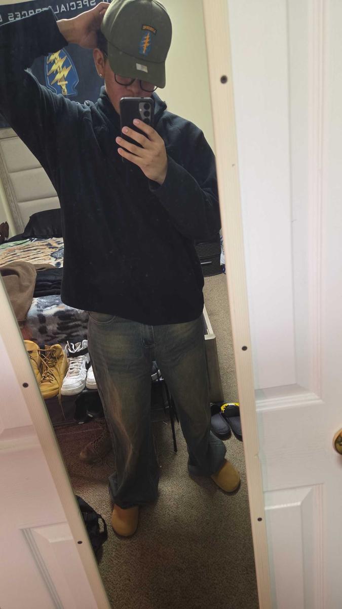 Item: Medium Washed Blue, L