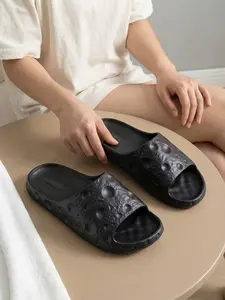 Summer Unisex Home Slippers, Indoor Non-Slip Durable Eva Sole, Casual Solid Pattern, Less Than Ankle Height, Comfortable Soft Bottom