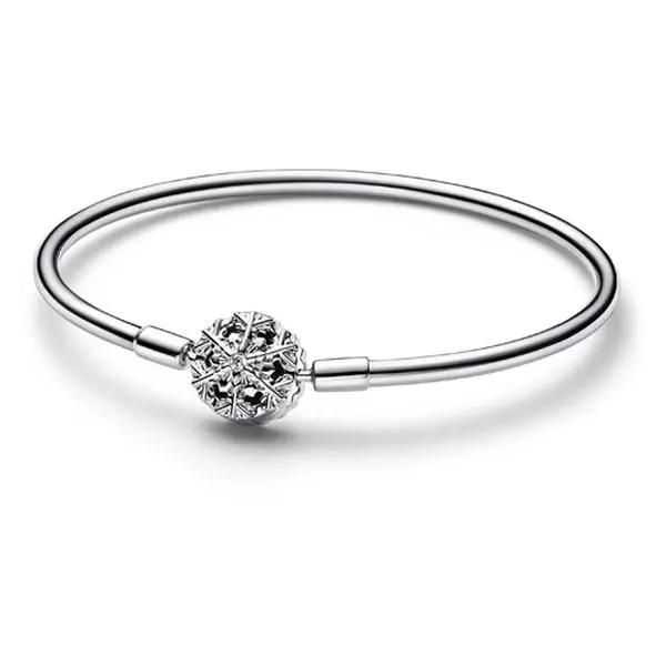 Pandora Moments Sparkling Snowflake Clasp Bangle 592286C01-17
