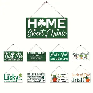 St. Patrick's Day Wooden Hanging Sign, 1 Count Lucky Clover Plaque Sign, Festive Decor for Home Door & Wall & Party Decor