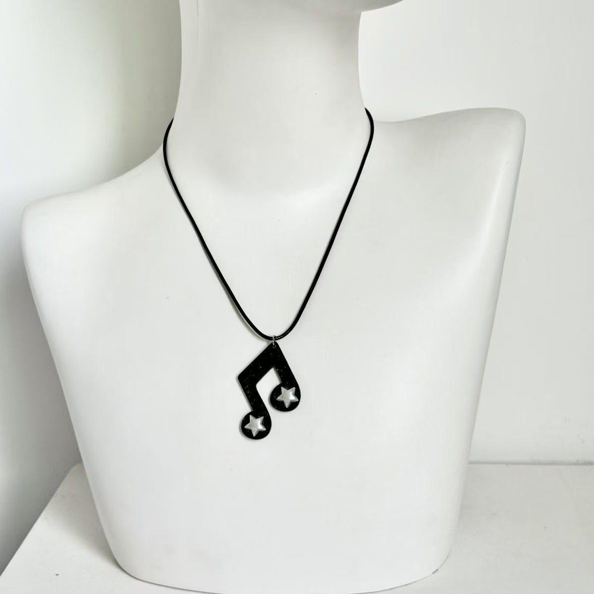 Y2K Sweet Girl Star Music Note Necklace Piano Melody Choker Cute Aesthetic Jewelry for Fans of Y2K Fashion and Music Lovers