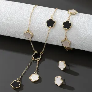 Big Brand Set Temperament All-match Five-leaf Clover Pendant Necklace Bracelet Earrings Set Fashionable Five-leaf Flower Jewelry