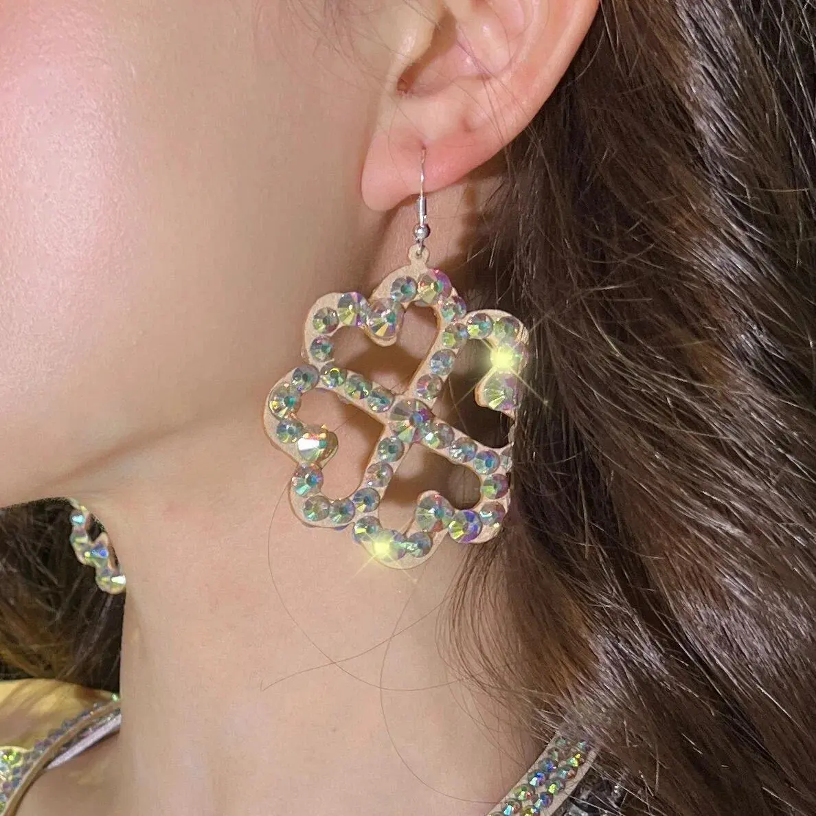 Crystal Dangle Belly Dance Earrings, Large Statement Clip-Ons with Handmade Colored Diamond, Elegant Performance Jewelry for Women's Stage Wear, Belly Dancing, Female