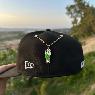 Pines Para Gorras San Judas TikTok Shop
