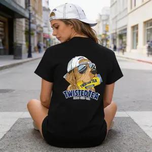 Men's Classic 180g Black Twisted Beer Hunting Dog T-Shirt, 2-Sided Prints, Unisex Round Neck CVCC Fabric Shortsleeve Crewneck Top, Casual Streetwear Sports Outdoor Gift, Stylish Fit Clothes