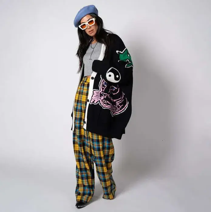 LALA Stylish and relaxed embroidered women's cardigan high-quality