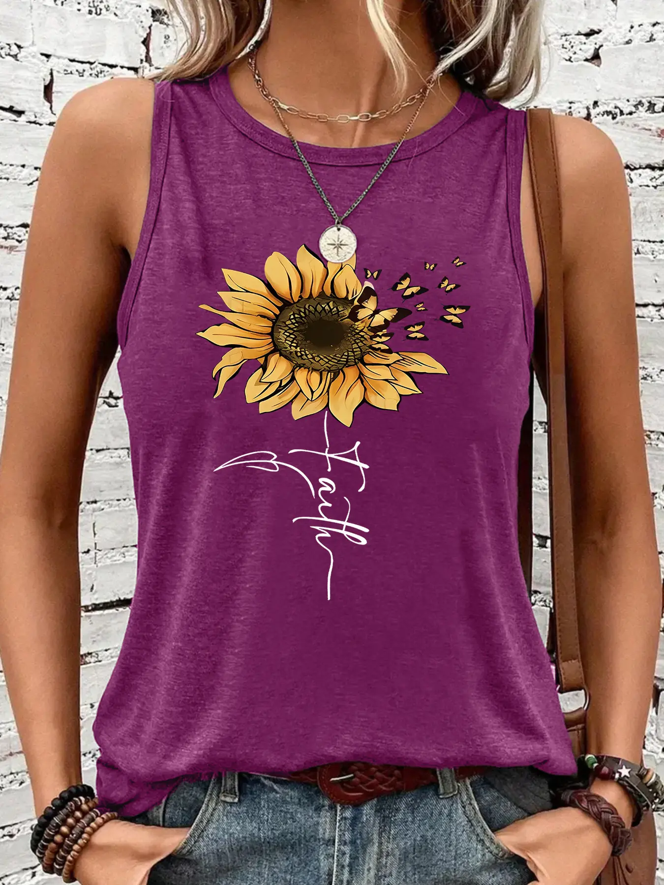 Women's Fashion Floral Sunflower Butterfly Print Fitted Sleeveless Vest, Casual Summer Top, Lightweight Fabric, Perfect for Casual and Vacation Wear, Womenswear