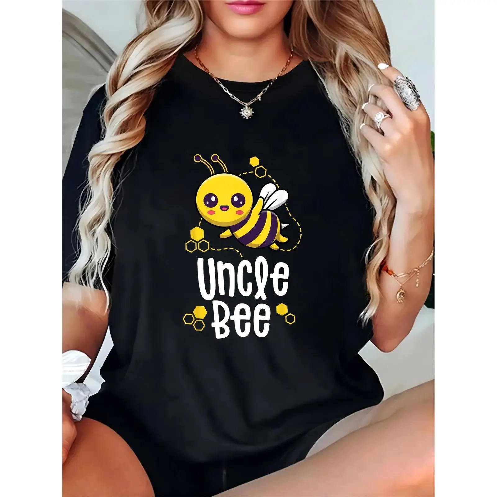 Women's Basic Short-Sleeve Round Neck Black T-Shirt - Cute Cartoon Bee, Honeycomb & 'Uncle Bee' Print, Comfortable Feminine Casual Outfit for Family Gatherings, Day, Elegant, Essential, Ladies
