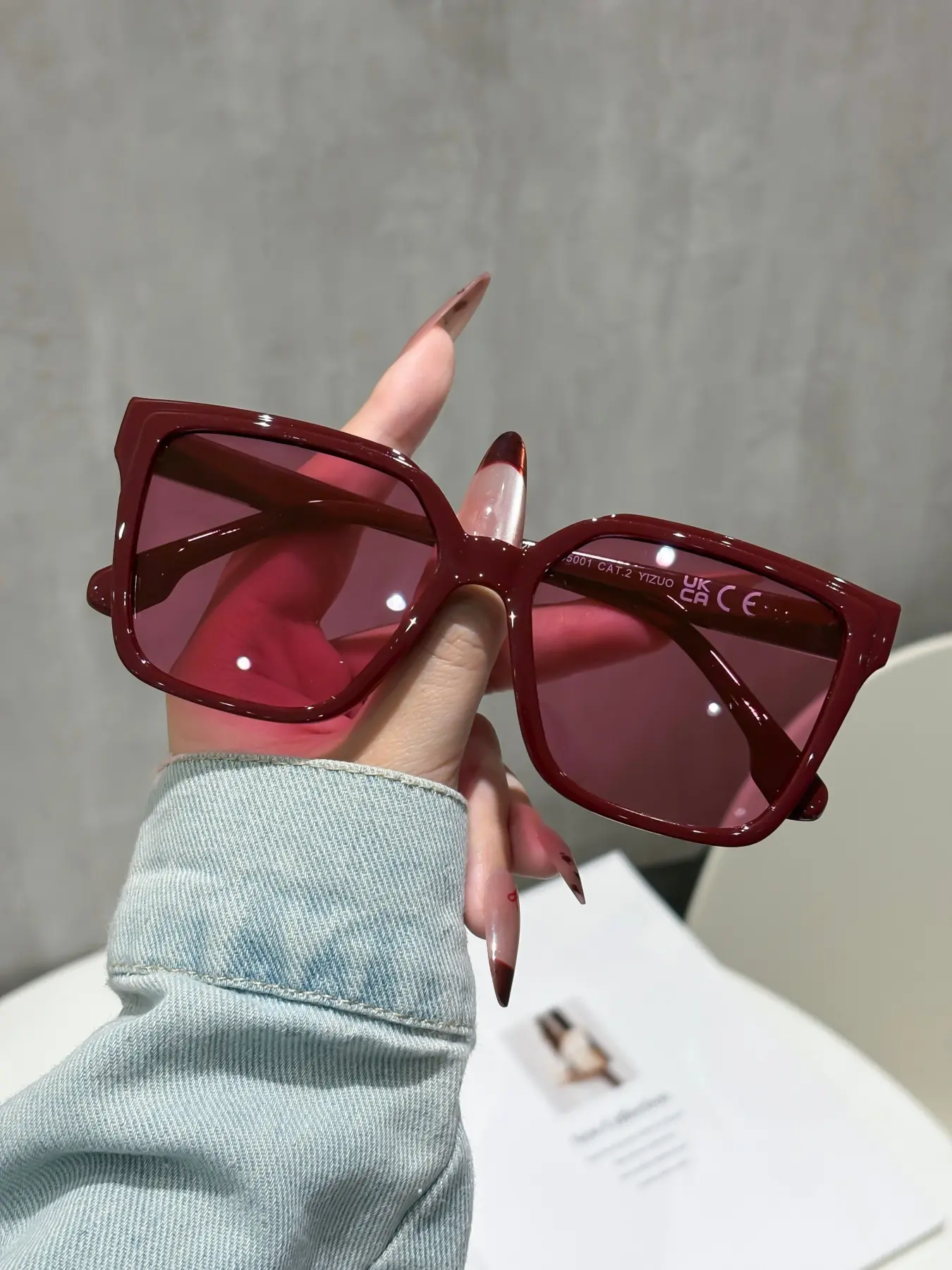 Classic Women's Wine Square Framed Sunglasses, Stylish Sunglasses, Large Frame Flatters Face, Perfect for Daily Commute, Streetwear, Music Festivals, Summer Sunglasses, Styling Sunglasses
