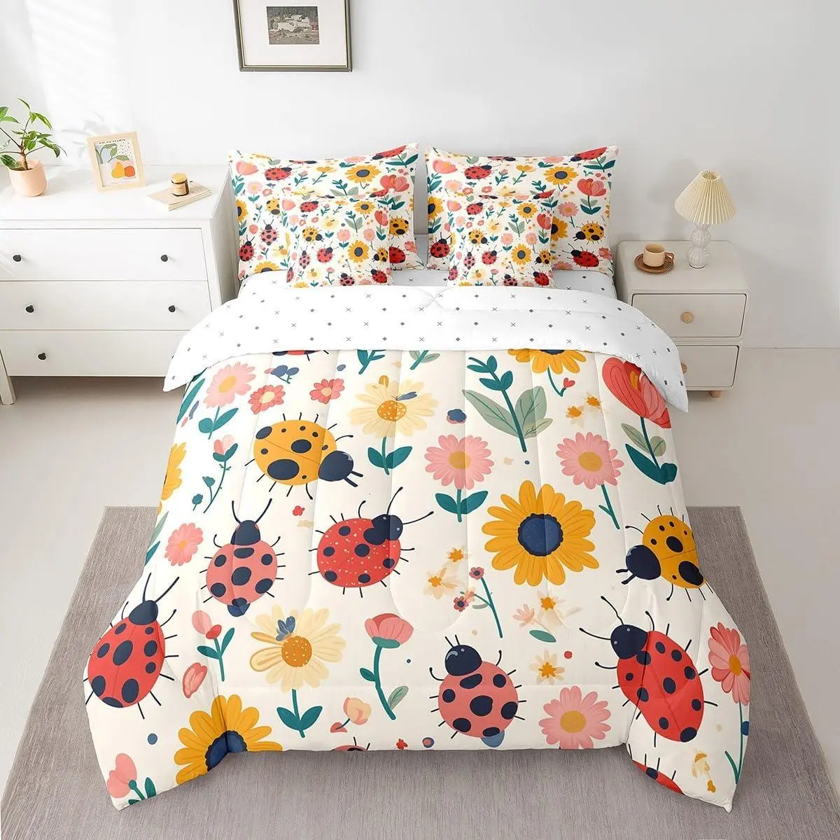 Red Ladybug 7 Piece Bed Set,- Includes Comforter & Sheet Set,Cartoon Ladybugs Bedding for Boy Teen Adult - Reptile Beetles Flower Floral Rustic Bedding Comforter Set,(Yellow Green)