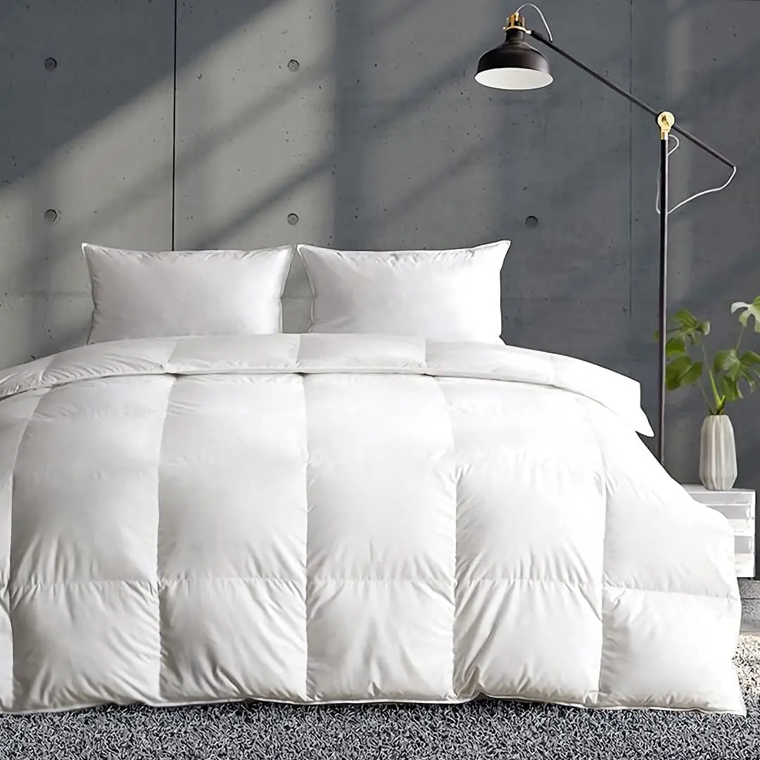 Lightweight Down  Fibers Comforter  , Cooling Duvet Insert for Warm Weather -  Cotton, High Fill Power Down Fibers Quilt Thin Summer Duvet ( White, 120x98)