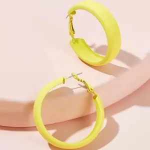 Matte Round Hoop Earrings White String Ear Ring Large Retro Neon Color Circle Earrings Multicolor Pierced Classic Lightweight Loops for Women Party Jewelry