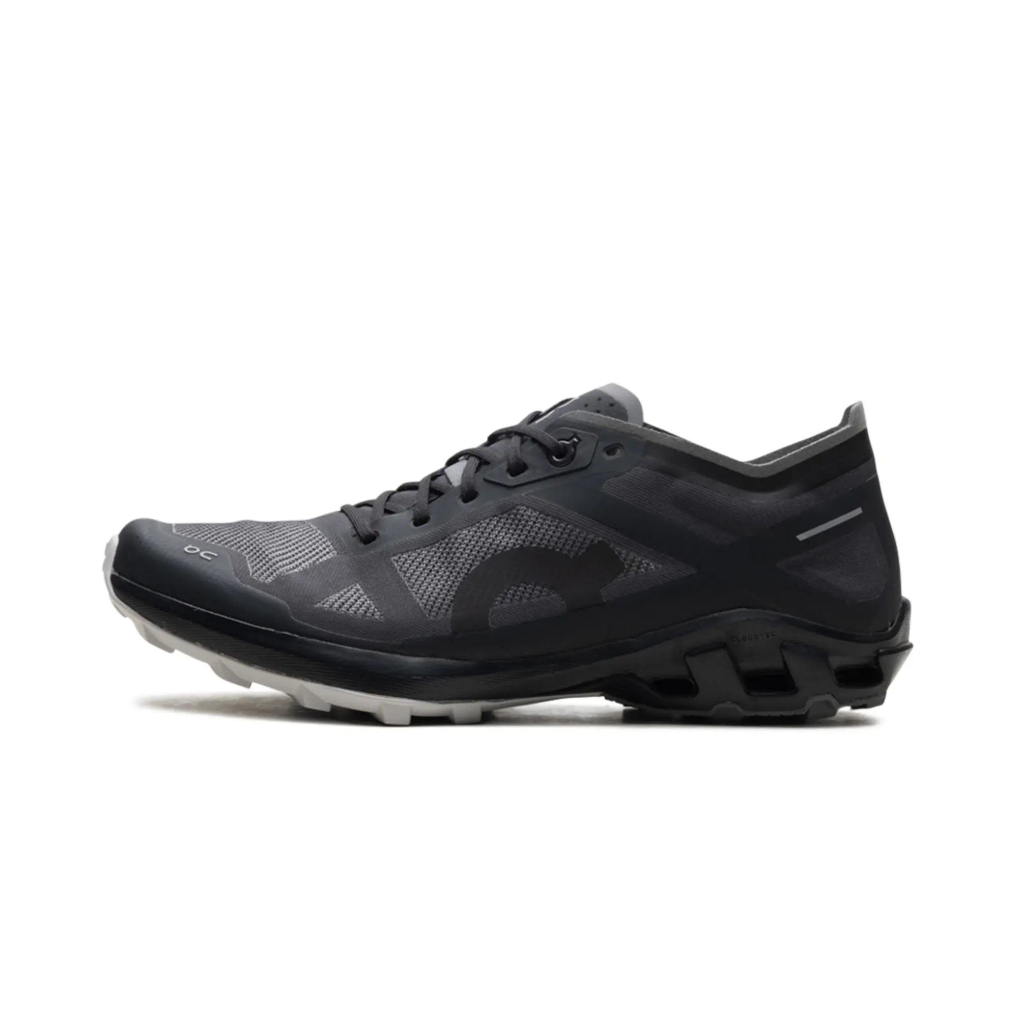 Cloudventure Peak 3 WMNS "Black Glacier" 3WD10760777