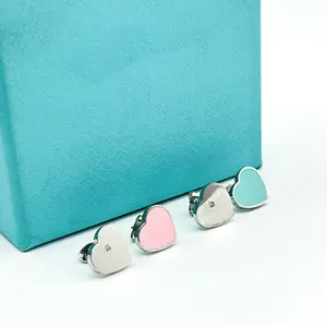 Luxury Reversible Heart Stud Earrings for Women, Sophisticated Double-Sided Enamel Statement Earrings, Premium Craftsmanship Timeless Ear Accessory for Daily Formal Wear, Trending Jewelry Gift