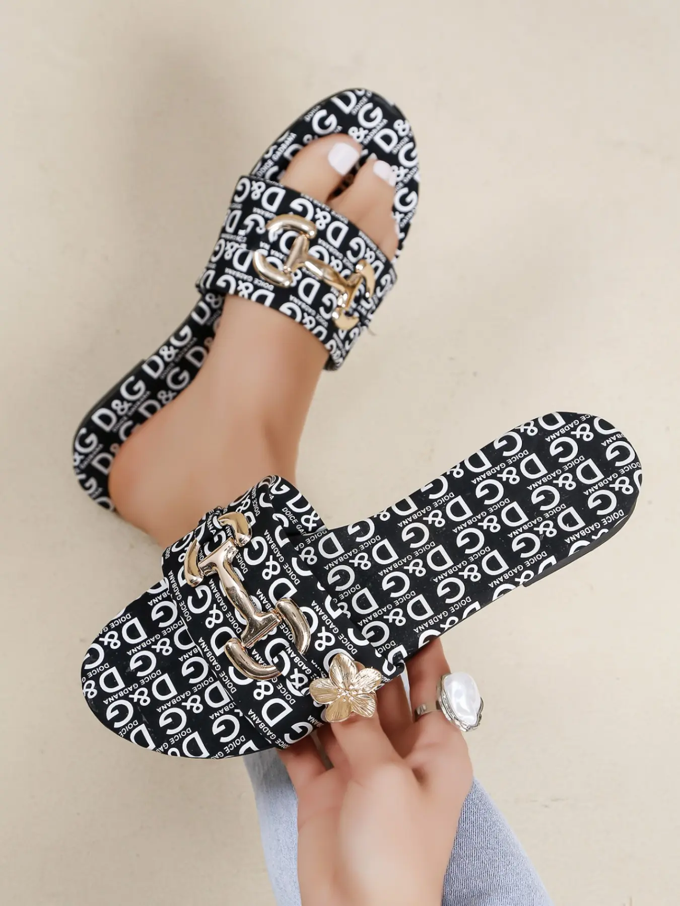 Women's Fashion Casual Comfort Solid Color Open-Toe Letter Print Slip-On Flat Sandals, PU Leather, Rubber Sole, Less Than Ankle Height, Boho Style Sandals